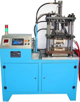Máquina de fundição vertical hidráulica Plc Control 10KW